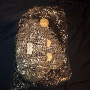 NWT Grey Babies Beanie